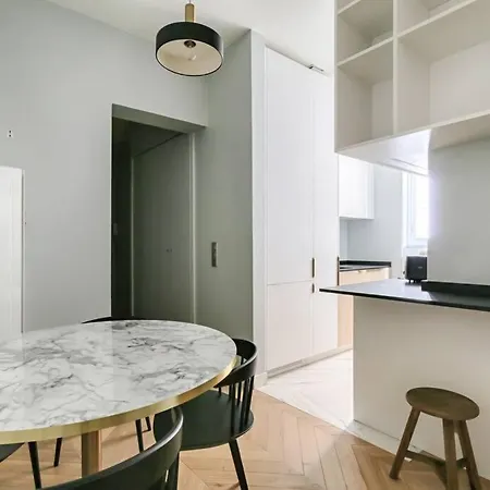 Champs Elysees Marbeuf Magnifique 4p Apartment *